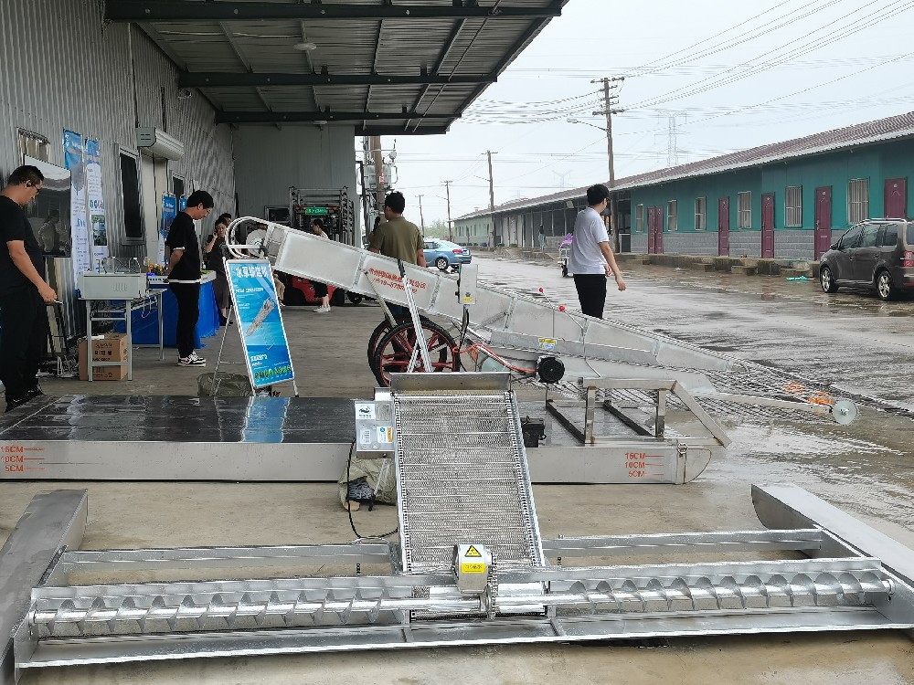 華溪漁業(yè)參加全省實(shí)施農(nóng)機(jī)化“兩大行動(dòng)”推進(jìn)會(huì)